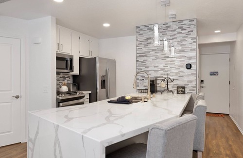 Boulder Bay Condo | Blue JAY Getaway #2082