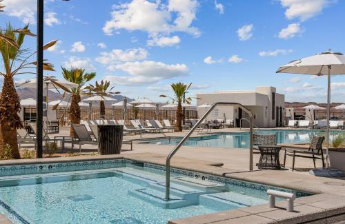 St. George Apartment | Blue Lagoon condo