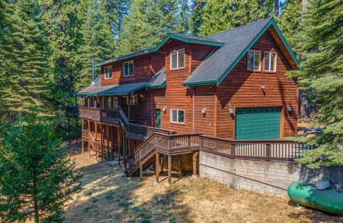 Arnold House | Blue Lake Bliss