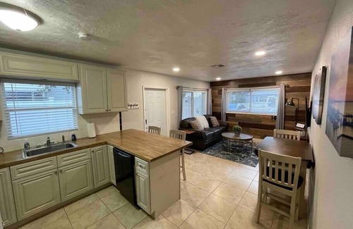 Stuart Apartment | Blue Leisure C - Stuart - 2 Bedroom