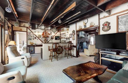 East Boothbay House | Blue Mist