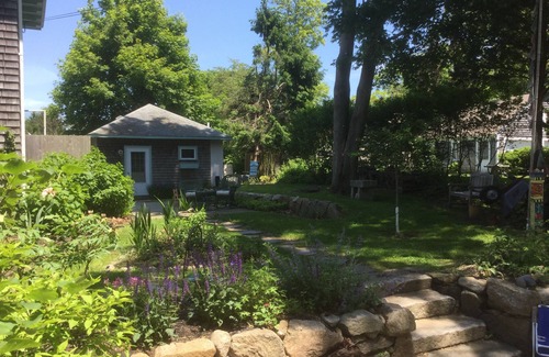 Woods Hole House | Blue Moon Garden