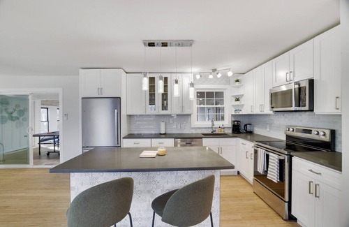 Kresgeville House | Blue Mtn Poconos Retreat (Htd pool+ pet frndly)