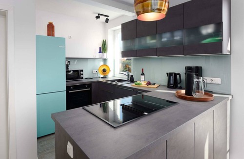 Laboe Apartment | Blue Ocean maisonette ART apartment - Arrive and feel good