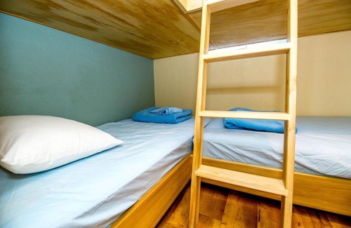 Wildwood Hotel | Blue Palms Resort