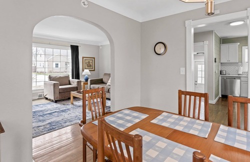 Muskegon House | Blue Paw Retreat - Pet Friendly rental near beaches & golf courses