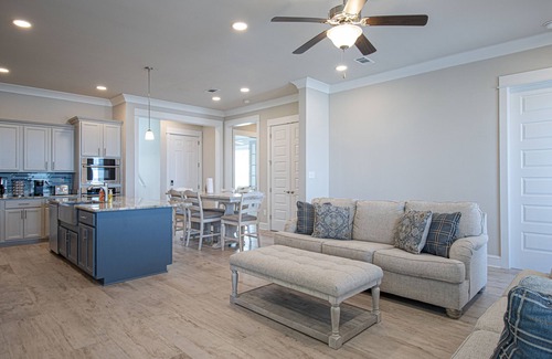 Biloxi House | Blue Pelican Beachfront Vacation Rental Home