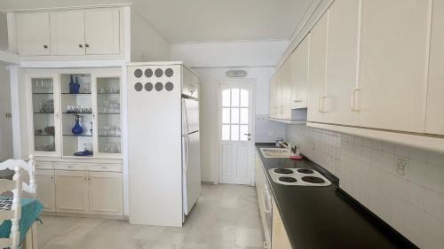 Kalamata Apartment | Blue Pier