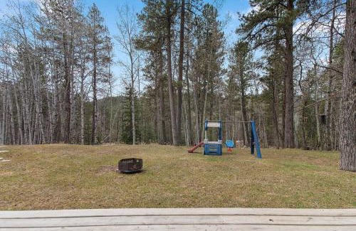 Lead House | Blue Pine Retreat