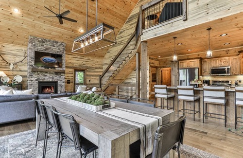 Raccoon Ridge Cabin | Blue Ridge Aska Lodge