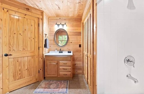 Marshall Cabin | Blue Ridge Bear Cabin - 2