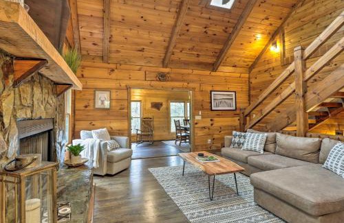 Cherry Log House | Blue Ridge Cabin with Hot Tub, Fire Pit, and Game Room