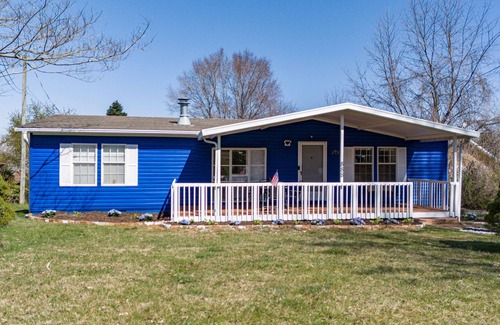 Asheville House | Blue Ridge Haven: Close: 5 mins to Biltmore House & 10 mins to Downtown