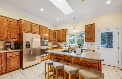 Necowa Cove House | Blue Ridge Lakeside Chateau - Blue Ridge