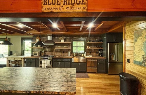 Mineral Bluff House | Blue Ridge Mountain Retreat