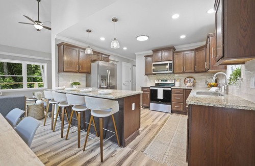 Heavens Holler Ski Chalet | Blue Ridge Mountain Views Lux Home in the Trees
