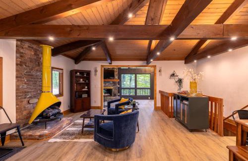 Newland House | Blue Ridge Retreat at Linville Land Harbor