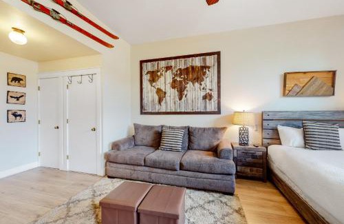 Historic District Hotel | Blue River Escapade