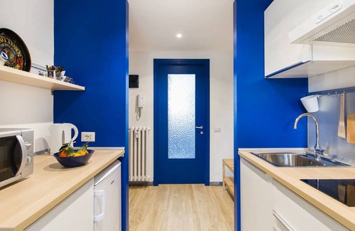 Vigentino Apartment | Blue romantic cozy studio in Milan city