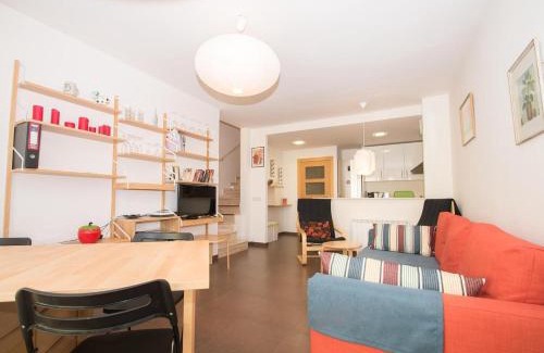 Canet de Mar Apartment | Blue sea apartment