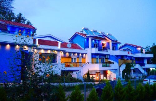 Chrisi Akti Apartment | Blue Sea Beach Resort