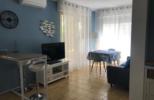 Bordighera Apartment | Blue Shades