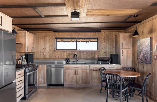 Joshua Tree House | Blue Shadows
