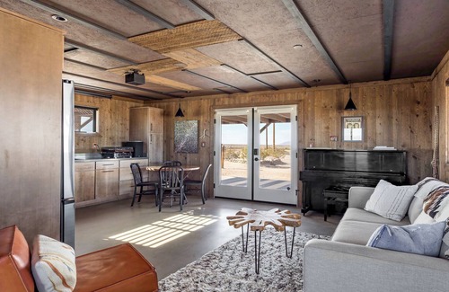 Joshua Tree House | Blue Shadows