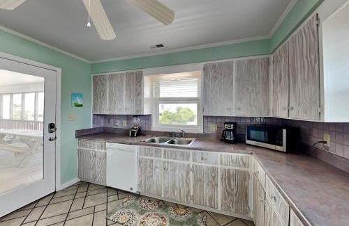 Topsail Beach House | Blue Shamu