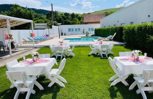 Sebesel House | Blue Sky Transalpina