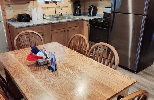 Tylersburg Cabin | Blue Spruce Cabin Getaway