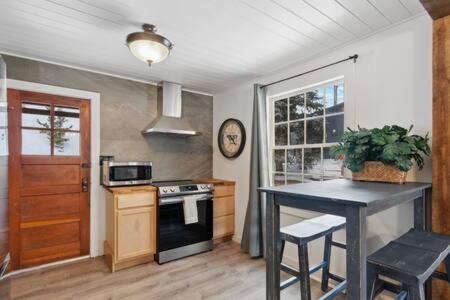 Allenspark House | Blue Spruce Cabin