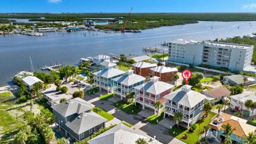 Fort Myers Beach House | Blue View by Sun Palace Vacations
