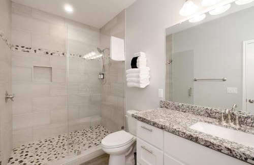 Crystal Beach House | Blue Water Escape