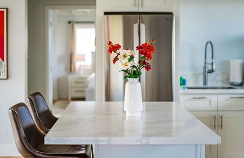 Village of La Jolla Condo | Blue Water View Condo in Prime Coastal Locale