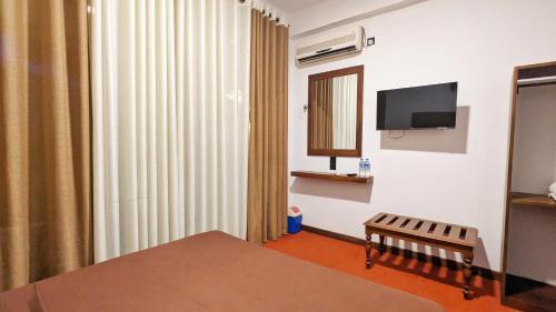 Butawatta Hotel | Blue Waters Edge - Kandy