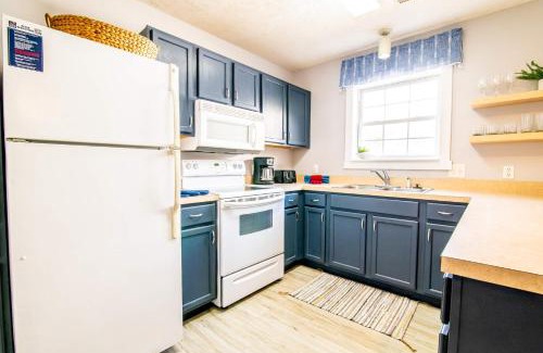 Myrtle Beach House | Blue Wave Retreat in Heart of Myrtle Beach