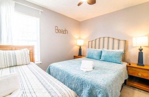 Myrtle Beach House | Blue Wave Retreat in Heart of Myrtle Beach