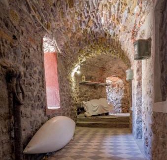 Tellaro House | Blue Wave Studio