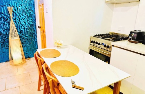 Calibishie Apartment | Blue Whale Villa - Deluxe Studio