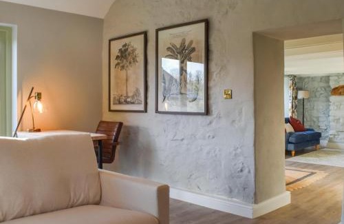 Bodmin House | Bluebell Cottage