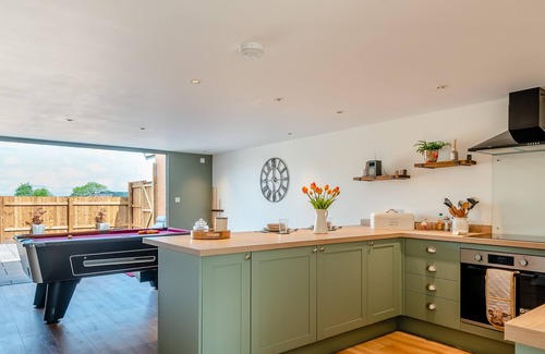 Cheltenham House | Bluebell Farm - The Cabin