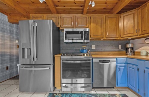 Lamoine House | Blueberry Cottage on the Ocean!