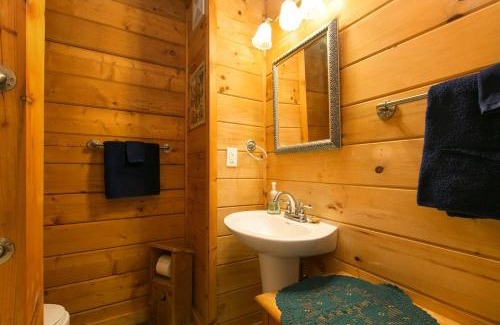 Asheville House | Blueberry Hill Cabin-Private, secluded cabin with a fireplace and New Hot Tub 2025