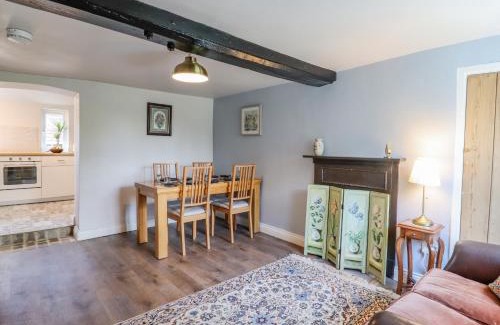 Bury St Edmunds House | Bluebird Cottage