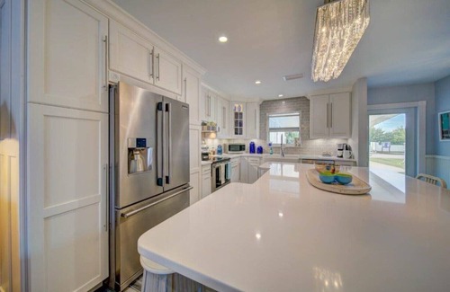Hutchinson Island South House | "Bluedrift Cottage"