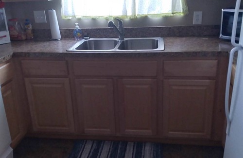 Harrison House | Bluegill lake -Lake front retreat- Dog friendly - additional charge