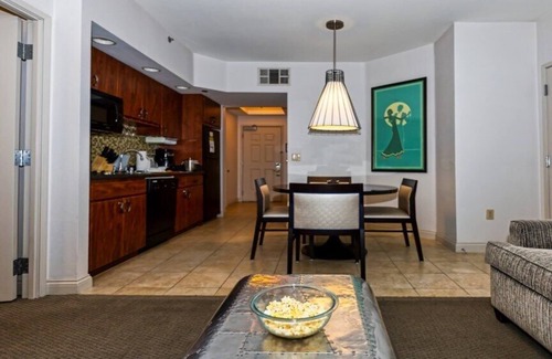 Las Vegas Condo | Bluegreen Club 36™ - Las Vegas - Huge 1 Bedroom Deluxe