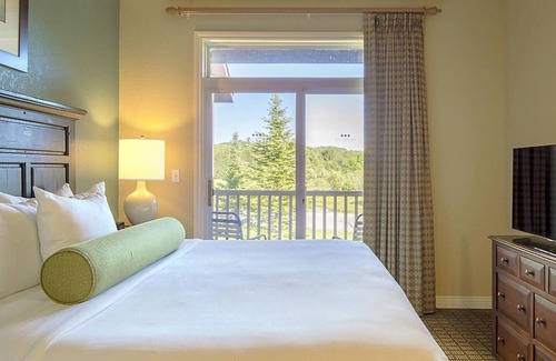 Boyne Falls Condo | Bluegreen Vacations Mountain Run at Boyne 2 Bedroom Resort
