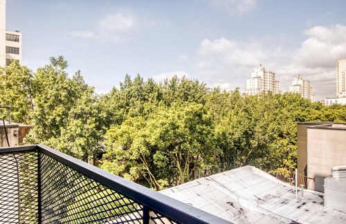 Boerum Hill Apartment | Blueground | Boerum Hill, rooftop, nr Brooklyn Bridge